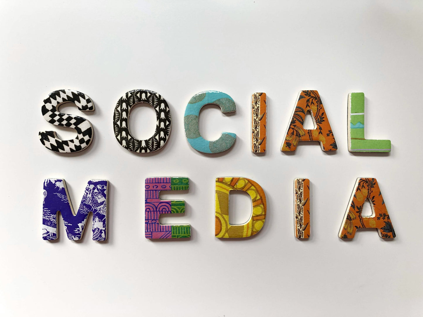 Budgeting and Bidding Basics for Social Media Campaigns
